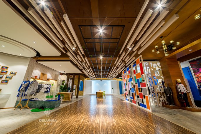 “德伦萨”展览厅正式展示!融合异地风情,打造一流视觉体验